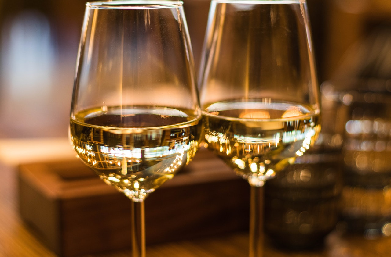 Apéritif : nos conseils pour choisir un bon vin blanc